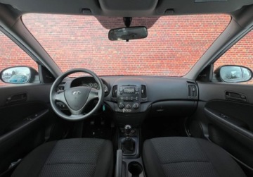 Hyundai i30 I Hatchback 1.4 109KM 2009 Hyundai i30 Alu Klima Isofix Gwarancja w cenie Warszawa VFXW 1.4 Benzyna, zdjęcie 4