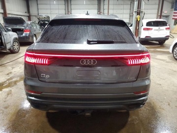 Audi Q8 2019 Audi Q8 Premium Plus S-Line 2019 3.0l 3.0 Benzyna 335KM, zdjęcie 2