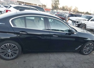BMW Seria 5 G30-G31 2018 BMW Seria 5 BMW 530E IPERFORMANCE 2.0 Hybryda 182KM, zdjęcie 1