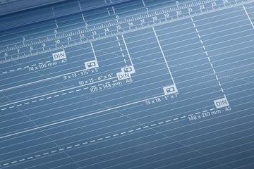 Dahle 550 A4 TRIMER режет 16 листов бумаги, длина резки 360 мм.