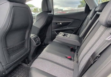 Peugeot 3008 II Crossover 1.5 BlueHDI 130KM 2019 Peugeot 3008 1.5 BlueHDi Allure SS EAT8 SalonPL FVat Serwisowany 1.5 130KM, zdjęcie 9