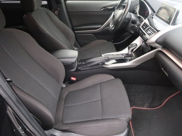 Mitsubishi Eclipse Cross SUV 1.5 T 163KM 2018 Mitsubishi Eclipse Cross 1.5 T-MIVEC, zdjęcie 8