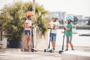 SCOOTANDRIDE Шлем S-M для детей 3+ Коллекция Blueberry Icecream 2020