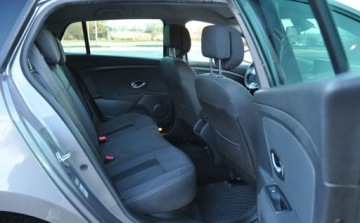 Renault Megane III Coupe-Cabriolet 2.0 16v 140KM 2010 Renault Megane 2,0 (140KM) LPG Automat 2.0 BenzynaLPG 140KM, zdjęcie 11