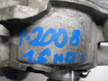 Вакуумный насос PEUGEOT 1.6HDI 9804021880