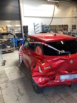 Suzuki Swift VI 2023 Suzuki Swift 1,2 HYBRYDA, tylko 35 tys. km., uszkodzony, zdjęcie 5