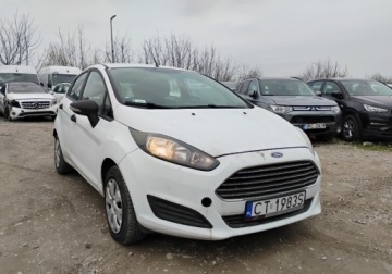 Ford Fiesta VII Hatchback 3d Facelifting 1.5 TDCi 75KM 2015 Ford Fiesta 2015r, 1.5TDCI. Lekko uszkodzony lewy tyl. Jezdzi. VAT 23 brut