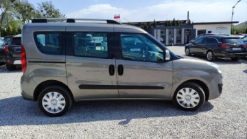Opel Combo D Tour 1.6 CDTI 105KM 2012 Opel Combo 1.6D 105 KM 7 Osobowy Klimatronik Tempomat Czujniki GWARANCJA, zdjęcie 17