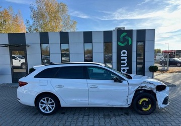 Seat Leon IV Sportstourer 2.0 TDI CR 150KM 2022 Seat Leon 2.0TDI 150KM 2022r. F-Vat 23 auto zarejestrowane i ubezpiczone, zdjęcie 4