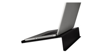 Охлаждающая подставка HAMA Carbonoptik