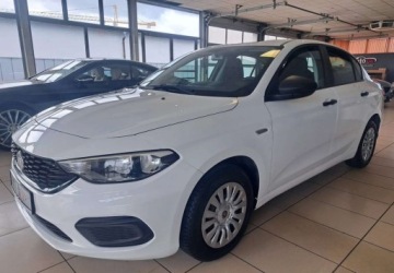 Fiat Tipo II Sedan 1.4 95KM 2016 Fiat Tipo 1.4 16v 95KM SEDAN-Krajowy Niski przebieg Czujniki parkowania FV, zdjęcie 6