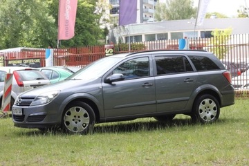 Opel Astra H Kombi 1.4 TWINPORT ecoFLEX 90KM 2005 Opel Astra Opel Astra H Udokumentowany Stan Licznika Wzorowy Stan Tech.WAR, zdjęcie 1