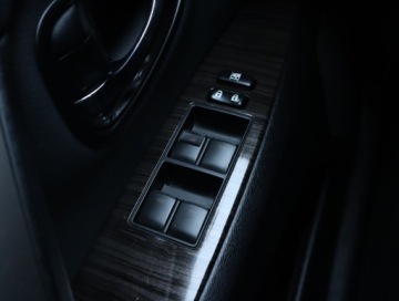 Toyota Avensis III Wagon Facelifting 2.0 Valvematic 152KM 2014 Toyota Avensis 2.0 Valvematic, Salon Polska, zdjęcie 17