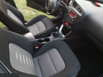 Kia Ceed II Kombi 1.6 CRDi 128KM 2015 Kia Ceed 1.6 Diesel CRDi 128 Vision 128KM 2015r, zdjęcie 7