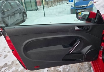 Volkswagen Beetle Hatchback 3d 1.2 TSI 105KM 2012 Volkswagen Beetle 1.2TSI 105KM 6biegow Klima PELNY SERWIS VW Isofix Oplaty, zdjęcie 24