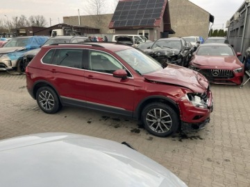 Volkswagen Tiguan II SUV 2.0 TDI 150KM 2018 Volkswagen Tiguan 4Motion Klimatronik Aktywny temp, zdjęcie 2