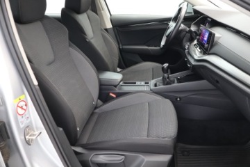Skoda Octavia IV Kombi 2.0 TDI 115KM 2022 Skoda Octavia 2.0 TDI, 1. Właściciel, Serwis ASO, zdjęcie 8