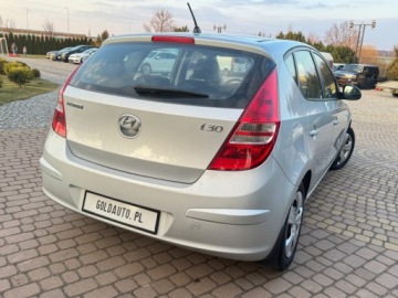 Hyundai i30 I Hatchback 1.4 109KM 2010 Hyundai i30 1.4 109KM Klima 4szyby 1- reka Sprawdz 1.4 Benzyna 109KM, zdjęcie 31