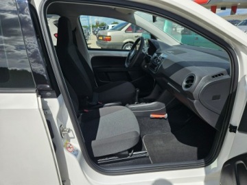 Volkswagen up! Hatchback 5d Facelifting 1.0 60KM 2018 Volkswagen Up! 1,0 benzyna 60KM, zdjęcie 10