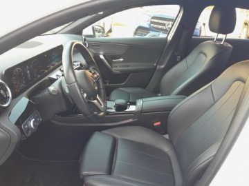 Mercedes Klasa A W177/V177 Sedan 2.0 200d 150KM 2022 Mercedes-Benz A 200 Gwarancja/ FV Vat 23%/ Led /TH, zdjęcie 15
