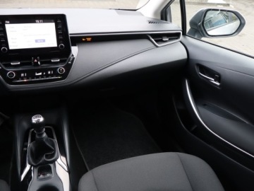 Toyota Corolla XII Sedan 1.5 VVT-i 125KM 2022 Toyota Corolla 1.5 VVT-i, Salon Polska, zdjęcie 7