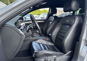 Volkswagen Passat B8 Variant 2.0 TDI SCR 240KM 2019 Volkswagen Passat Variant R-Line Special Edition 2.0BiTDI 240KM DSG 4Mot., zdjęcie 8