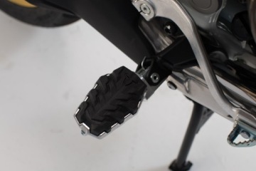 EVO SW-MOTECH BMW R 1300 GS Подножки с ABS