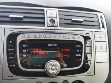 Ford Kuga II SUV 2.0 Duratorq TDCi 140KM 2012 FORD KUGA I 2.0 Duratorq TDCi 140KM, Manual,2 x Klucz, Hak, zdjęcie 18