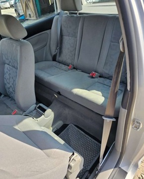 Volkswagen Golf IV Hatchback 1.4 16V 75KM 1997 Volkswagen Golf Volkswagen Golf IV 1.4 Basis 1.4 Benzyna 75KM, zdjęcie 13