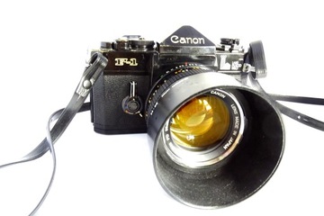 УЛЬТРА РЕДКИЙ CANON F-1 (1980 - ОЛИМПИЙСКАЯ ВЕРСИЯ!) + 1.2 55MM CANON!