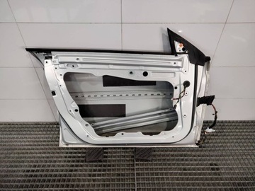 DVEŘE LEVÉ LEVÝ PŘEDNÍ C761 761 MERCEDES CLA W117 C117