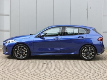 BMW Seria 1 F70 2025 BMW Seria 1 116 Sport Hatchback 1.5 (122KM) 2025, zdjęcie 1