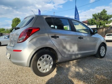 Hyundai i20 I Hatchback 5d Facelifting 1.2 DOHC 85KM 2014 Hyundai i20 1.2 85 KM 100% Przebieg 128 Tyś km, zdjęcie 7