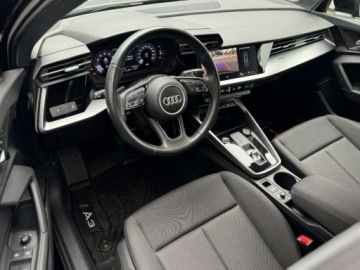 Audi A3 8Y Sportback 1.5 35 TFSI 150KM 2023 Audi A3 Sportback Tempomat , Kamera Cofania , Smartphone Interfejs 1.5, zdjęcie 8
