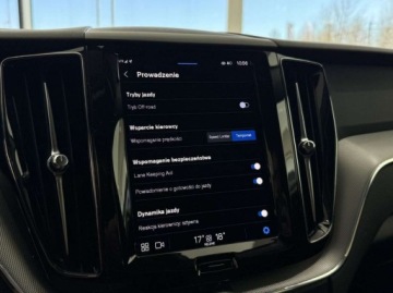 Volvo XC60 II 2022 Volvo XC 60 B4 B Plus Dark Kamera cofania CarPlayAndroid Auto Nawigacja, zdjęcie 32