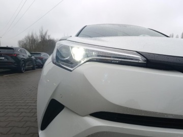 Toyota C-HR I Crossover 1.2L Turbo 116KM 2017 Toyota C-HR 1.2 T GPF Premium Toyota C-HR 1.2 T Pr, zdjęcie 9