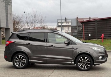 Ford Kuga II SUV Facelifting 1.5 EcoBoost 150KM 2018 Ford Kuga Ford Kuga 1.5 EcoBoost FWD ST-Line B..., zdjęcie 9
