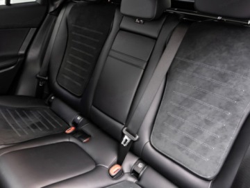 Mercedes GLC C254/X254 Coupe 2.0 200 204KM 2026 MERCEDES-BENZ GLC 200 4-Matic AMG Line 2.0 (204KM) 2026, zdjęcie 15