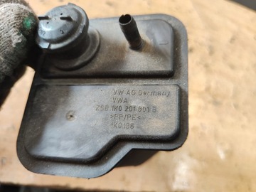 AUDI A3 8P FILTR UHLÍKOVÝ 1K0201801B