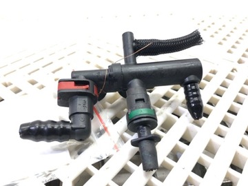 ROZDZIELACZ PALIWA FORD FOCUS IV 1.5 120KM LISTWA PALIWO