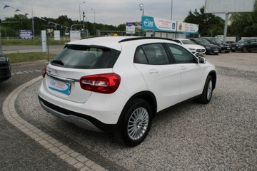 Mercedes GLA I Off-Roader Facelifting 1.6 180 122KM 2019 Mercedes GLA 180 F-vat Salon Polska Kamera Automat, zdjęcie 5