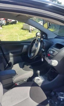 Toyota Aygo I Hatchback 5d Facelifting 1.0 VVT-i 68KM 2014 Toyota Aygo Toyota aygo automatic, zdjęcie 6