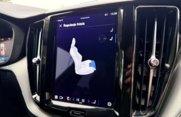 Volvo XC60 II 2023 Volvo XC 60 FullLed El.Klapa Podgrz Fotele Kierow Skora Kamera Harman Alu, zdjęcie 25