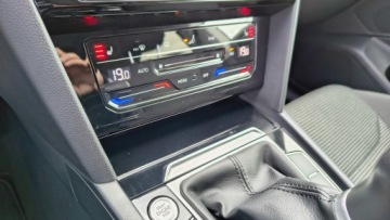 Volkswagen Arteon Fastback 1.5 TSI 150KM 2020 Volkswagen Arteon 1.5TSI 150KM ACC Autoalarm Led N, zdjęcie 24