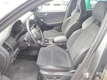 Skoda Kodiaq I SUV Facelifting 2.0 TSI 190KM 2023 Skoda Kodiaq Sportline 4x4, el. hak, Salon Polska, I wlasciciel, Serwis AS, zdjęcie 13