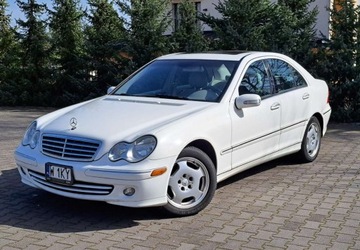 Mercedes Klasa C W203 Sedan W203 2.6 170KM 2004