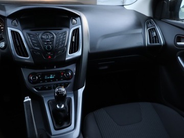 Ford Focus III Kombi 1.0 EcoBoost 125KM 2013 Ford Focus 1.0 EcoBoost, Navi, Klima, Klimatronic, zdjęcie 7