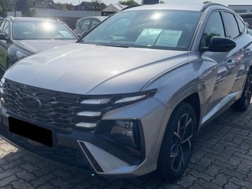 Hyundai Tucson IV SUV HEV Facelifting 1.6 T-GDI HEV 215KM 2025 HYUNDAI Tucson 1.6 T-GDi HEV N-Line 4WD aut Suv 215KM 2025