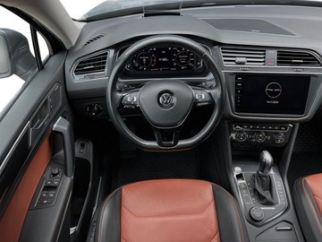 Volkswagen Tiguan Allspace SUV 2.0 TSI 220KM 2019 Volkswagen Tiguan Allspace FV23 Salon PL 220KM DSG 4x4 Max doposazony, zdjęcie 24