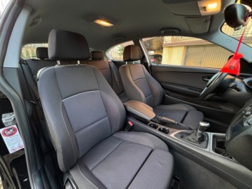 BMW Seria 1 E81/E87 Hatchback 5d E87 2.0 118d 143KM 2010 BMW Seria 1 BMW Seria 1 E8E87 2.0 2.0 Diesel 143KM Super Stan, zdjęcie 27